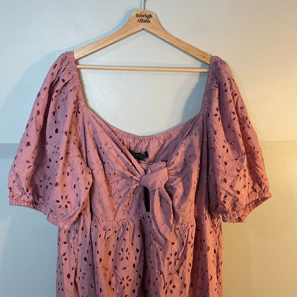 NWT Eloquii Eyelet Detail Tie Front Puff Sleeve Maxi Dress Pink Mauve SZ 28 NEW - Picture 5 of 16